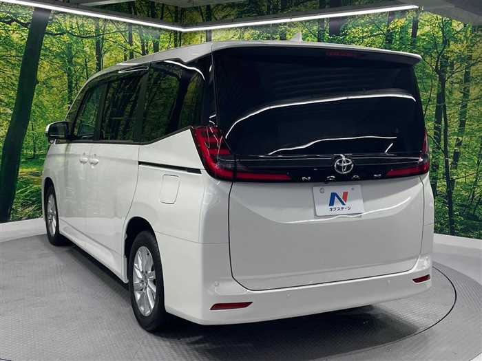 Toyota Noah 2024 — миниатюра 9