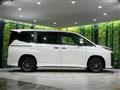2022 Toyota Voxy