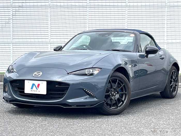 2022 Mazda Roadster