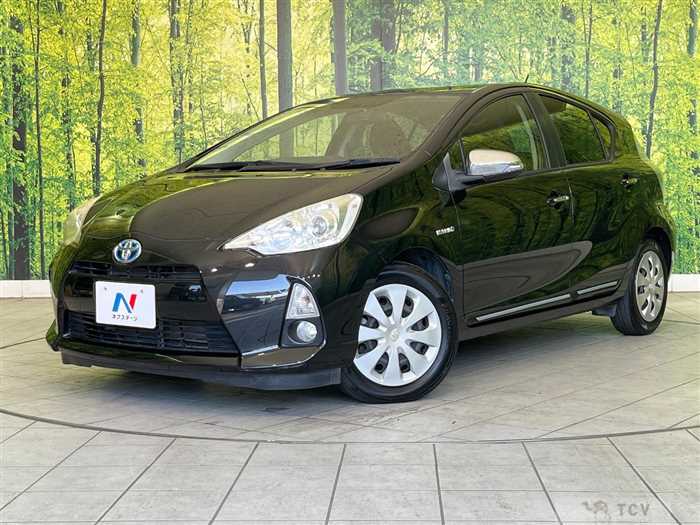 2012 Toyota AQUA