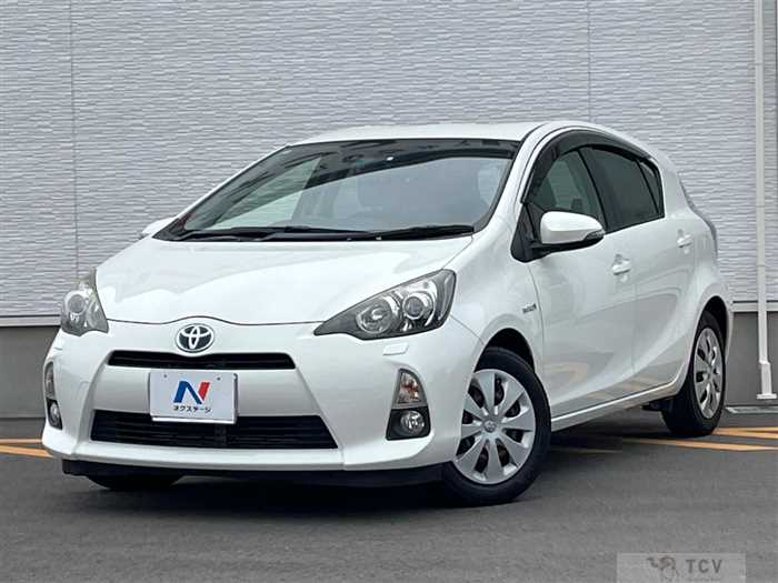 2012 Toyota AQUA