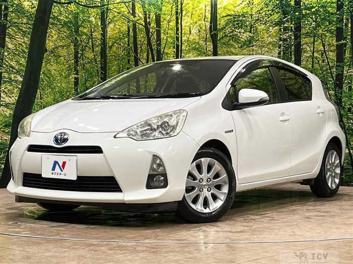 2012 Toyota AQUA