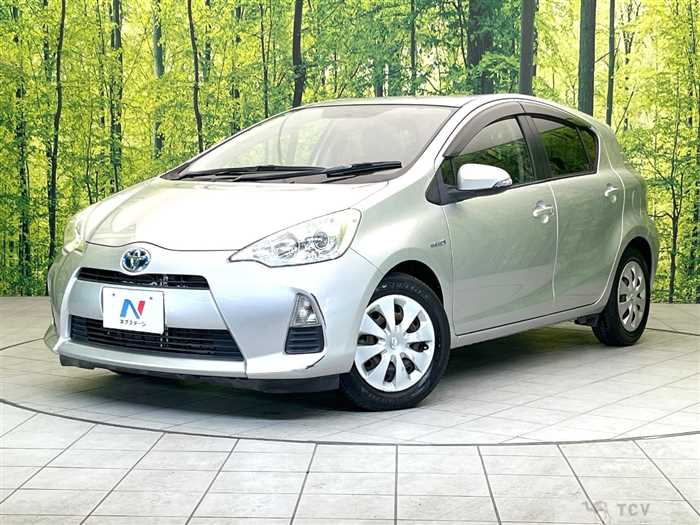 2013 Toyota AQUA