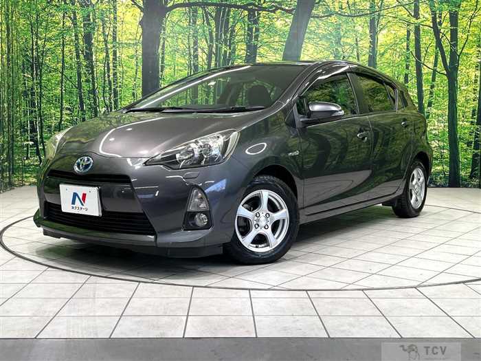 2012 Toyota AQUA