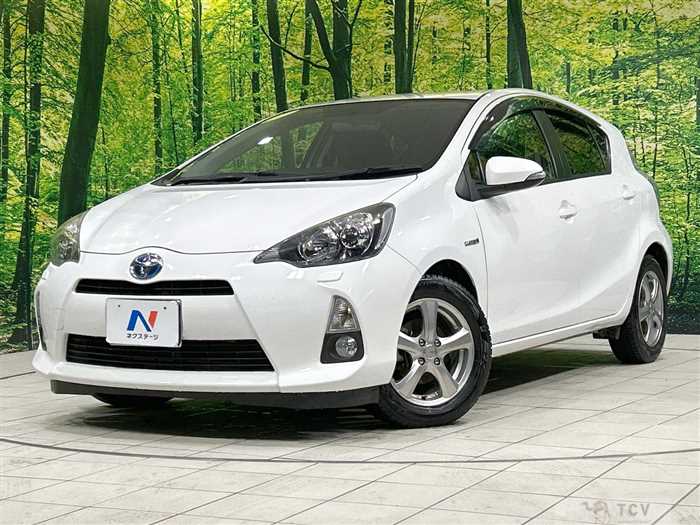 2013 Toyota AQUA