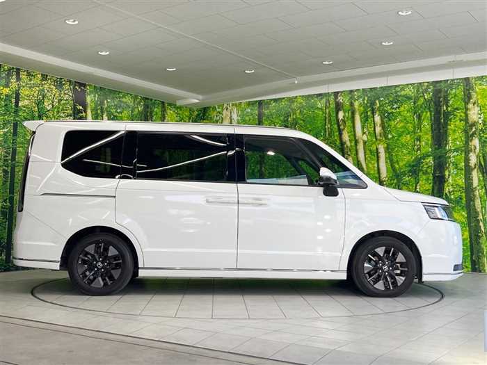 Honda Step WGN 2024 — миниатюра 11