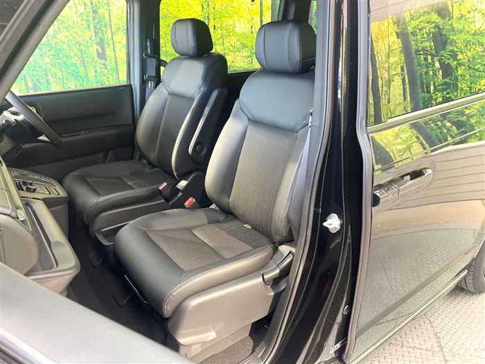 Honda Step WGN 2025 — фото 8 купить в Москве