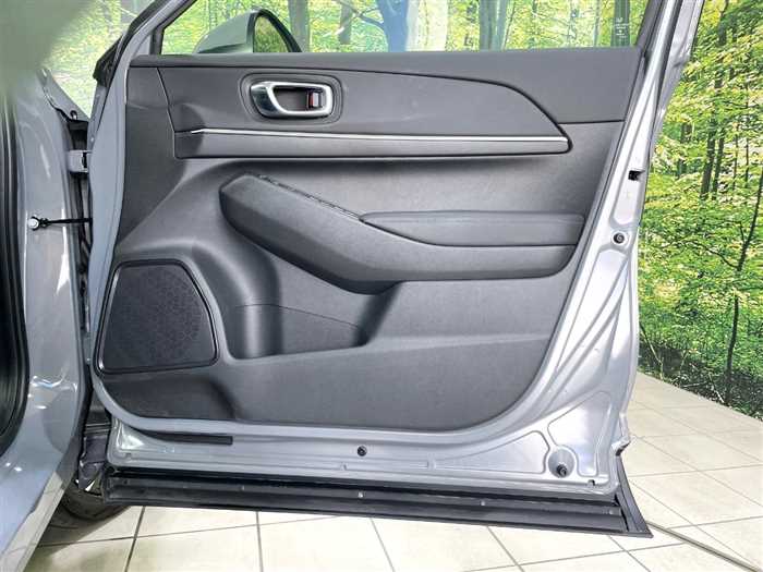Honda VEZEL 2025 — миниатюра 10