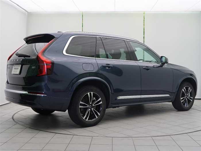 Volvo XC90 2025 — фото 8 купить в Москве