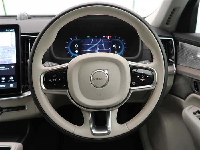 Volvo XC90 2025 — фото 11 купить в Москве