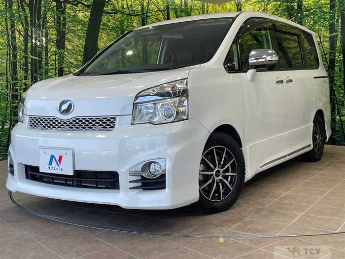 2013 Toyota Voxy