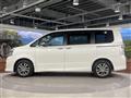2013 Toyota Voxy