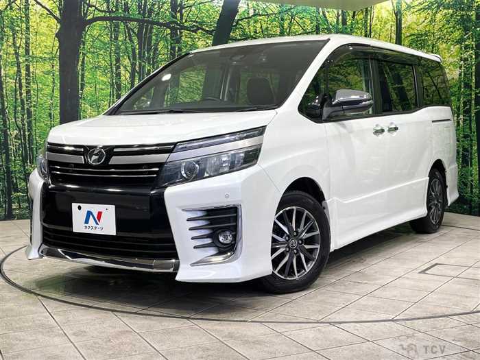 2017 Toyota Voxy