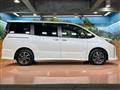 2019 Toyota Noah