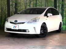 2012 Toyota PRIUS α