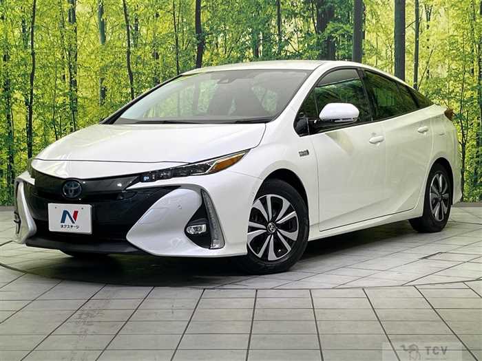 2020 Toyota Prius PHV