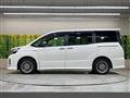 2017 Toyota Voxy