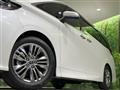 2025 Toyota Alphard Hybrid