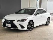 2020 Lexus ES