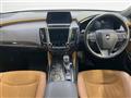 2019 Toyota Crown Hybrid