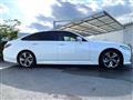 2019 Toyota Crown Hybrid