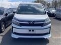 2014 Toyota Voxy