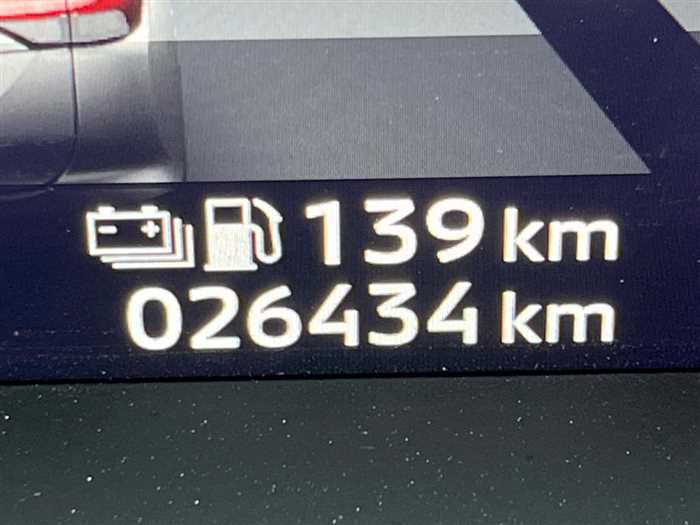 Mitsubishi OUTLANDER PHEV 2023 — миниатюра 4