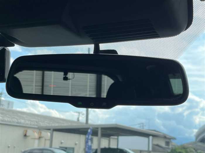 Mitsubishi OUTLANDER PHEV 2023 — миниатюра 8