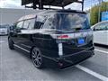 2010 Nissan Elgrand