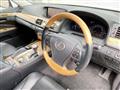 2013 Lexus LS