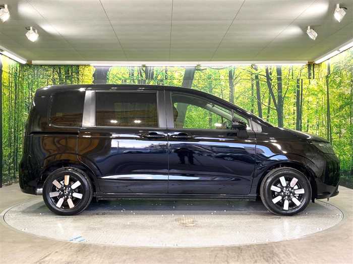 Honda Freed 2025 — фото 11 купить в Москве