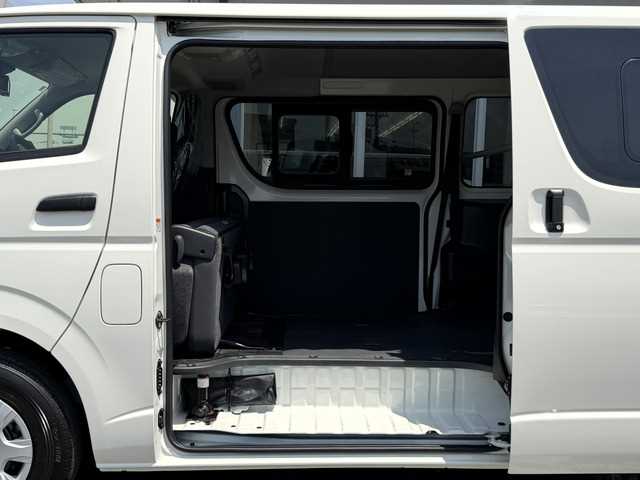 Toyota Hiace Van 2026 — фото 6 купить в Москве