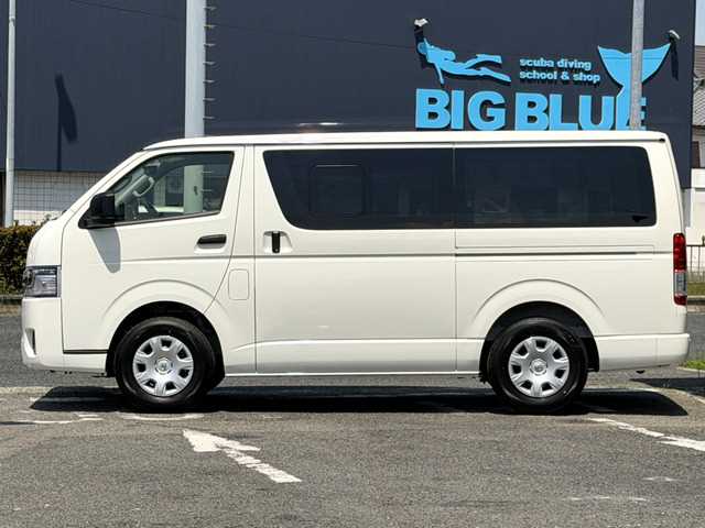Toyota Hiace Van 2026 — фото 9 купить в Москве