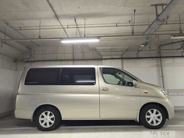 2002 Nissan Elgrand