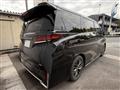 2023 Toyota Vellfire