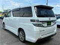 2013 Toyota Vellfire