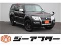 2017 Mitsubishi Pajero