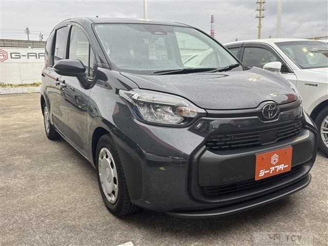 2023 Toyota Sienta