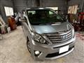 2013 Toyota Alphard Hybrid