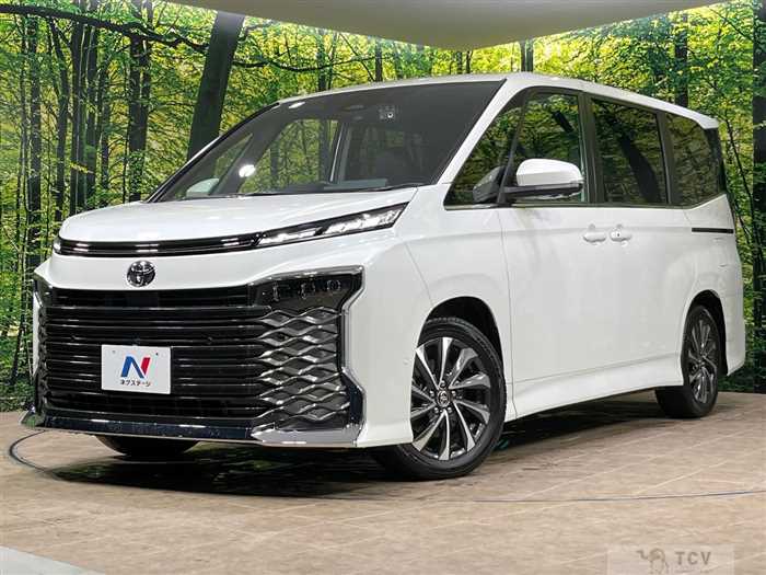 2024 Toyota Voxy