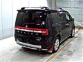 2012 Mitsubishi Delica D5