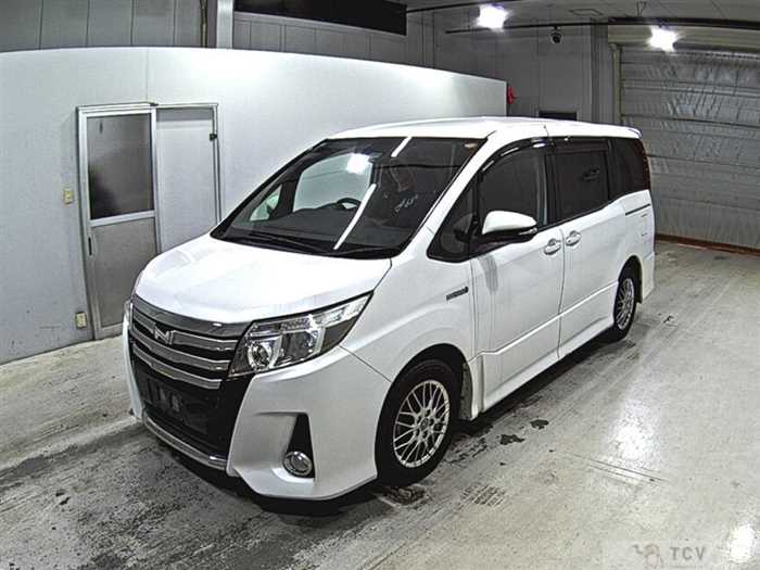 2016 Toyota Noah