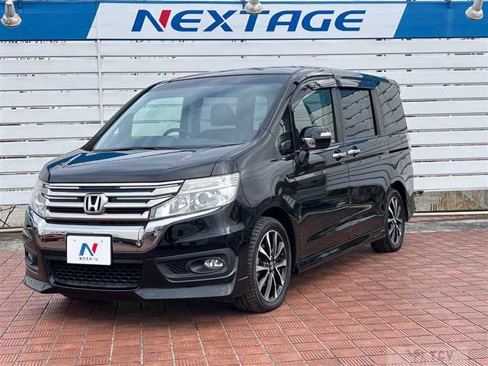 2013 Honda Step WGN