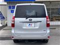 2010 Toyota Noah