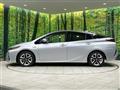 2019 Toyota Prius PHV