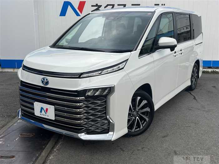 2023 Toyota Voxy