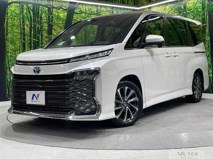 2024 Toyota Voxy
