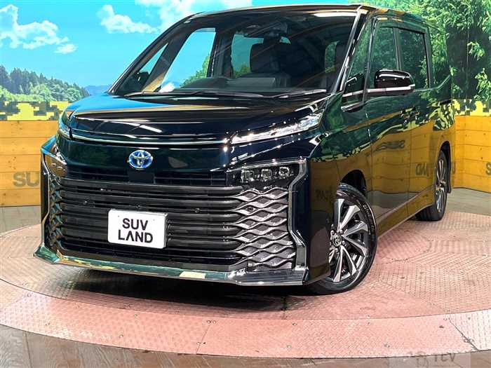 2025 Toyota Voxy