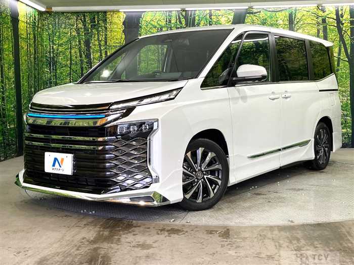 2025 Toyota Voxy