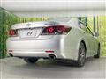 2016 Toyota Crown